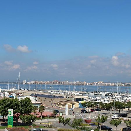 Roc Mar 3 3B - Apartamento Cerca Del Centro Y De La Playa - Terraza Con Vistas Al Mar Y Al Puerto Росес Екстер'єр фото