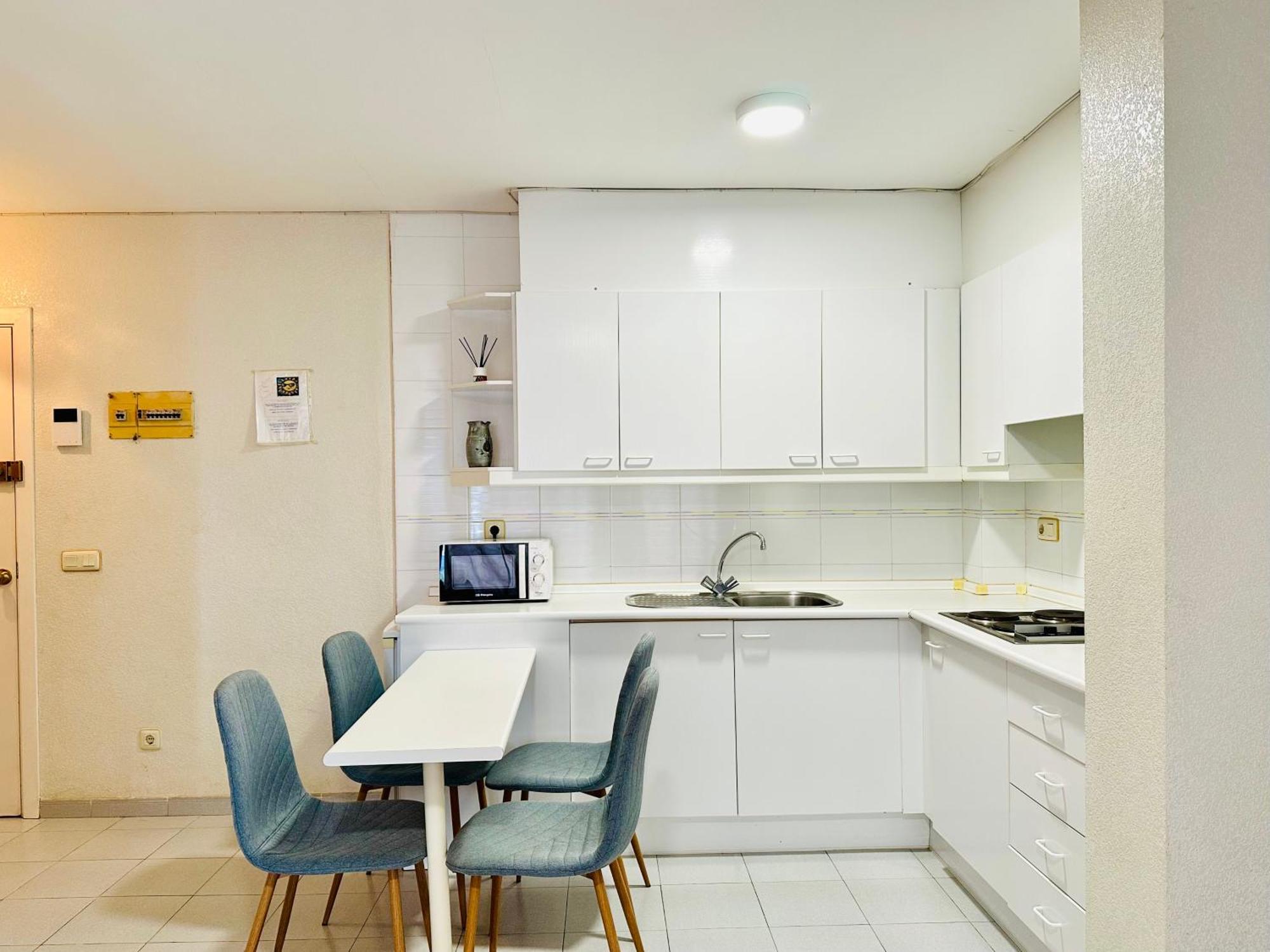 Roc Mar 3 3B - Apartamento Cerca Del Centro Y De La Playa - Terraza Con Vistas Al Mar Y Al Puerto Росес Екстер'єр фото