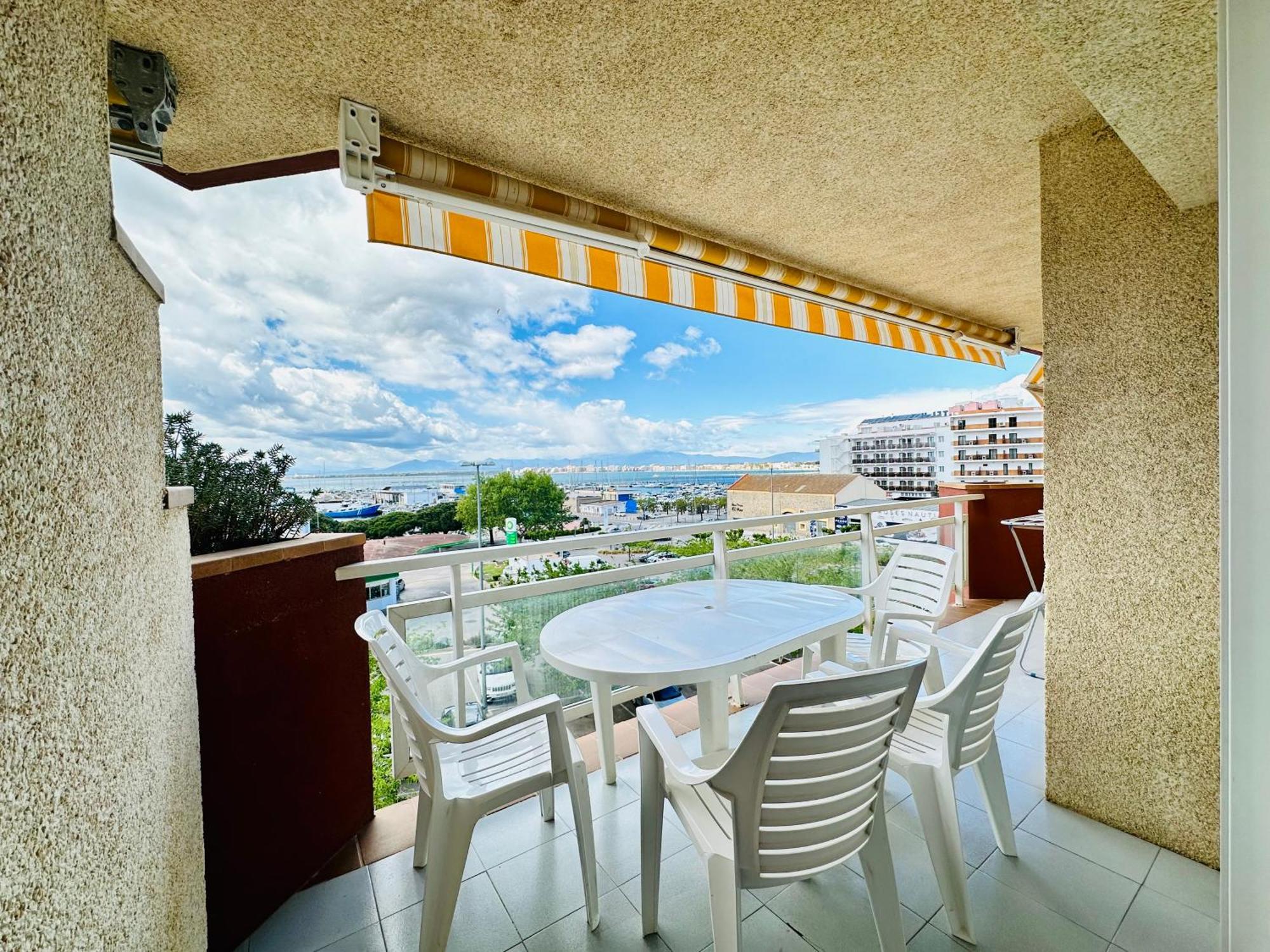 Roc Mar 3 3B - Apartamento Cerca Del Centro Y De La Playa - Terraza Con Vistas Al Mar Y Al Puerto Росес Екстер'єр фото